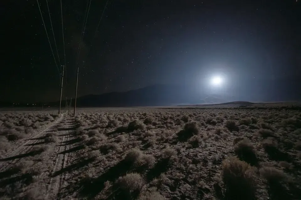 A Satellite Company Tested “Sunlight As A Service” — Without Astronomers’ Knowledge